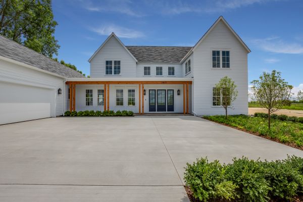 Cost of Driveway Refinishing in Daphne