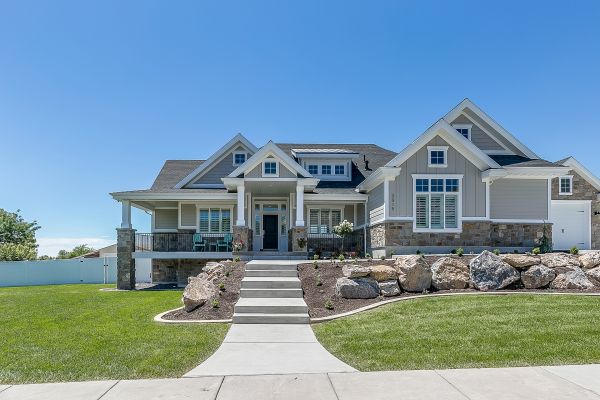 Cost of Front Step Repair in Daphne