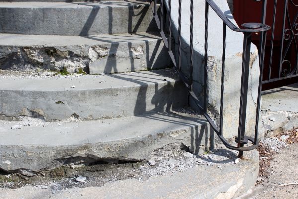 Cost of Cement Stairs Repair in Daphne