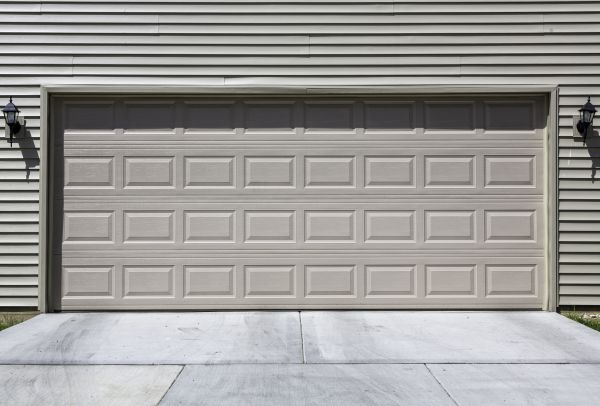 Cost of Garage Entrance Repair in Daphne
